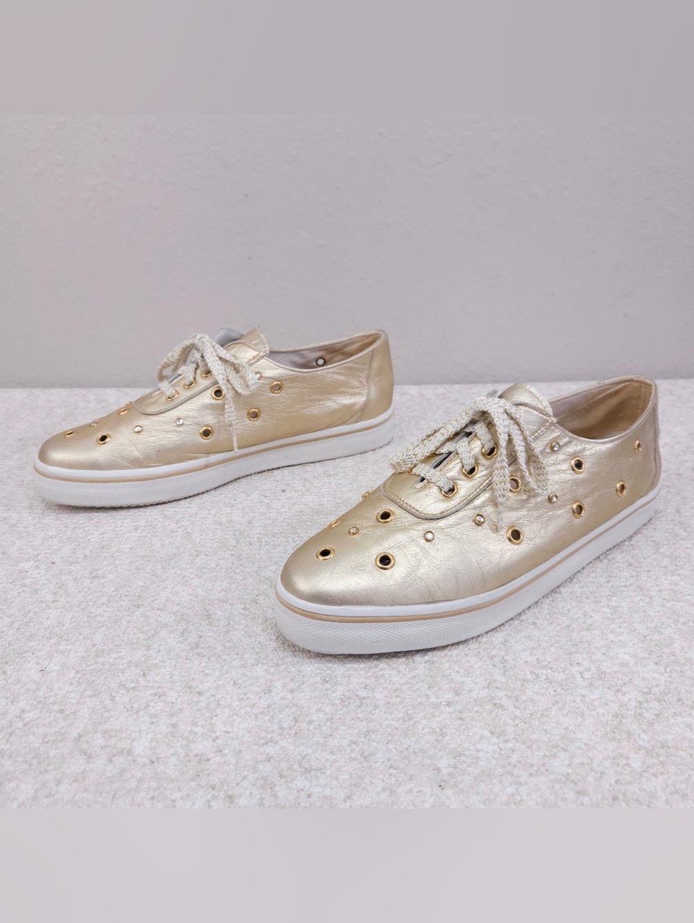 Vintage Stuart Weitzman Metallic Gold Lace-Up Platform Sneakers US 10 Jeweled